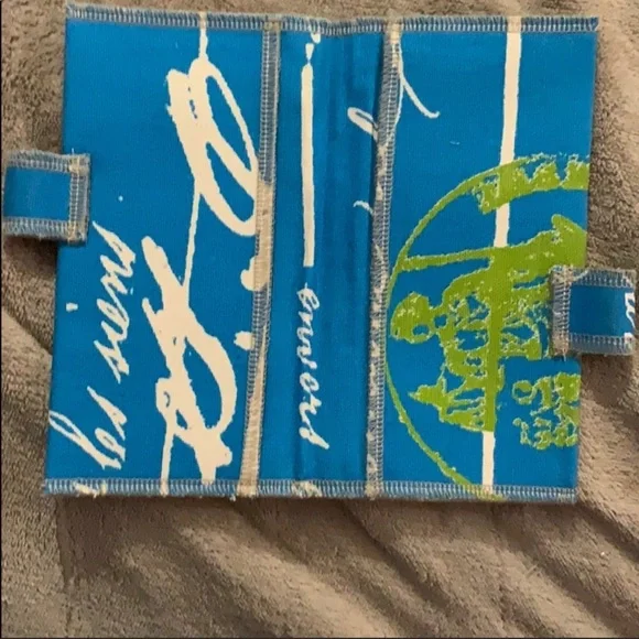 ๐ฅฐ 4/$25 - Blue Cheque/Check Book Cover - Handmade - Picture 3 of 5